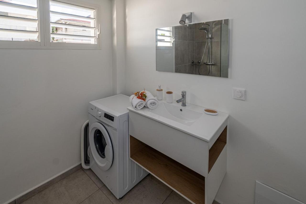 Ilet Jade Apartment เลอโกซิเยร์ ภายนอก รูปภาพ